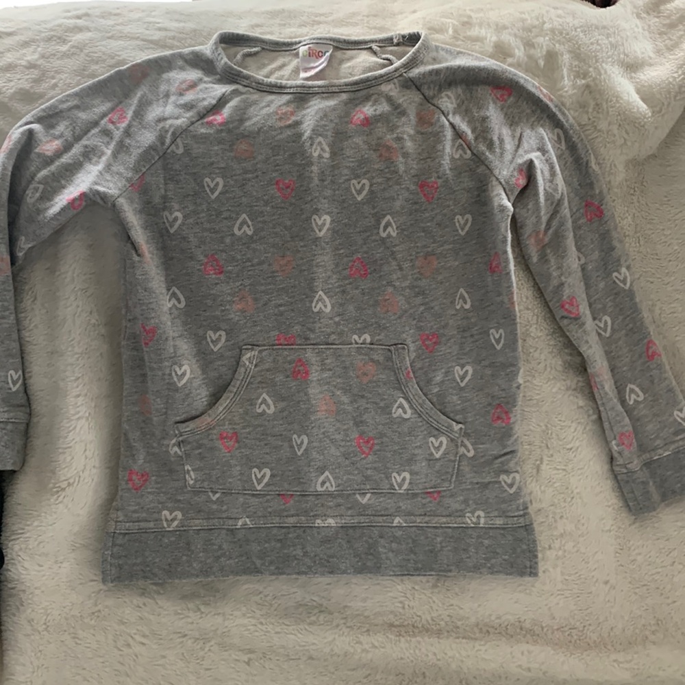 Circo - girls top gray sweater with hearts all over.